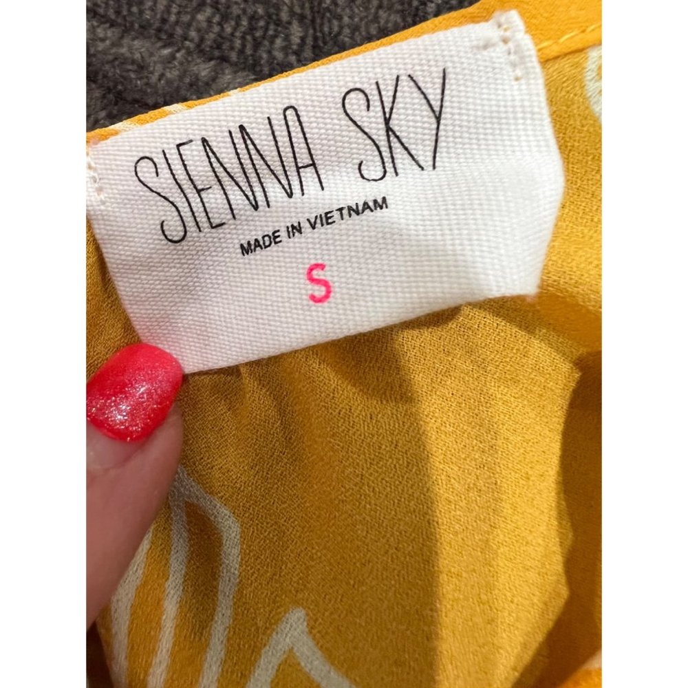 Women’s Mustard Yellow With Feather design Sienna Sky Tank Top - Picture 4 of 5